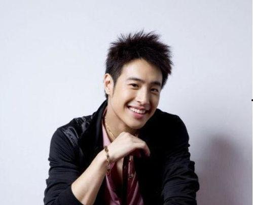 吃瓜娱乐间潘帅,揭秘明星幕后趣事